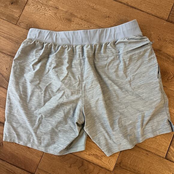 Lululemon T.H.E. Linerless Shorts 9” Heathered Gray Men’s XL Great Condition - Picture 5 of 8